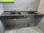 Dvojumyvadlova deska 177_47cm_2 hranata umyvadla massive42_bila RAL 9016 a granit obsidian